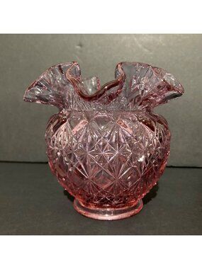Fenton Lavender Pink Rose Bowl Vase Diamond Pattern Crimped Ruffled Rim